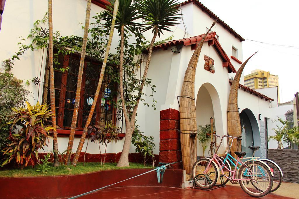 The House Project Backpackers Лима Екстериор снимка