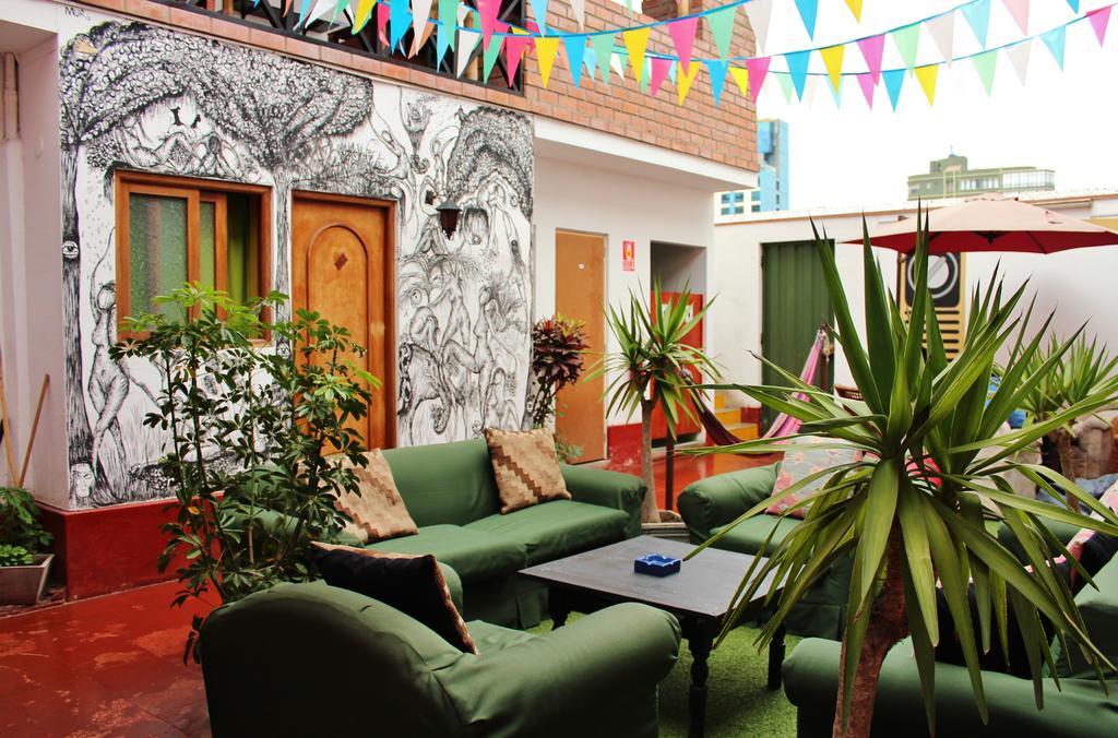 The House Project Backpackers Лима Екстериор снимка
