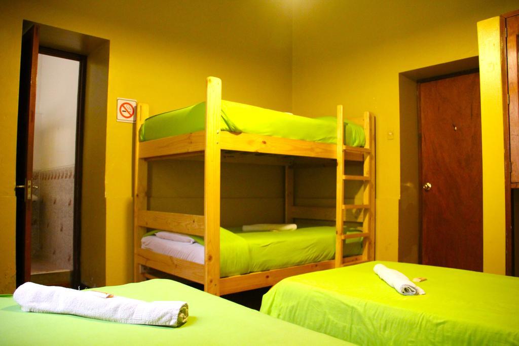 The House Project Backpackers Лима Екстериор снимка